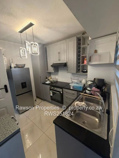 Avondale — 2-Bed Duplex Apartment On King George 