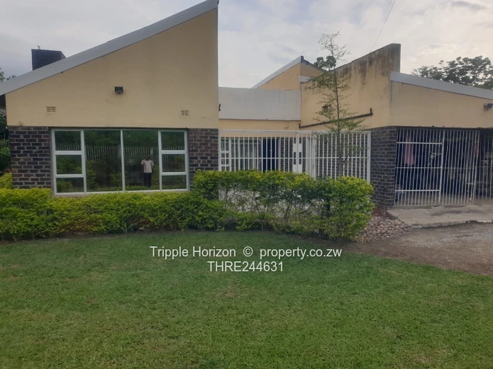 Greencroft Commercial Property 300m² on 970m² with Borehole