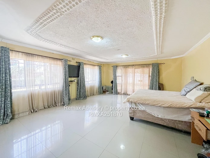 House For Sale In Glen Lorne 