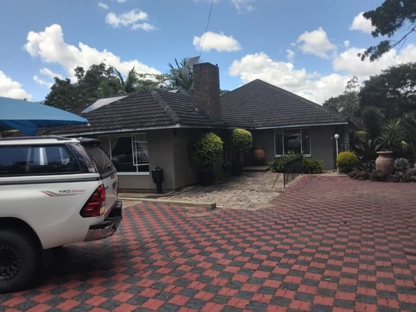 5 Bedroom House