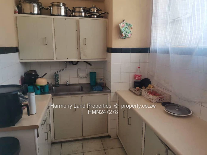 Avenues- 2 Bedroomed Flat For Sale
