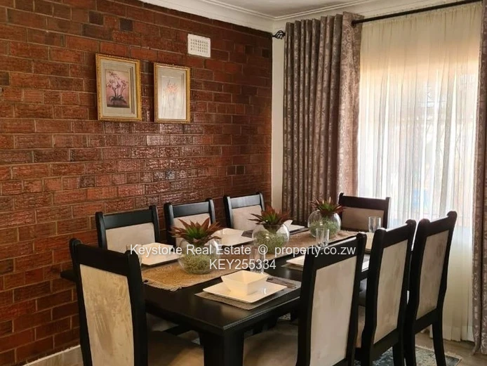 Charming 3 Bedroom Home to Let in Safe Convenient Neighbourhood