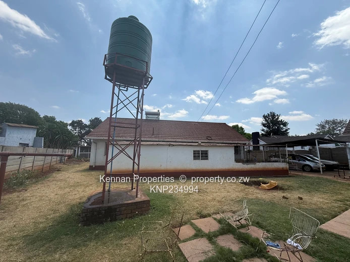 property in Belvedere South with great potential 