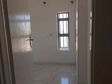 3 Bedroom Garden Flat