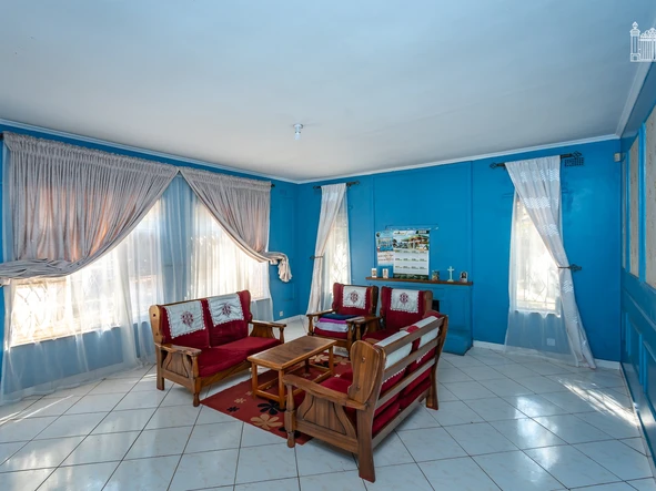 4 Bedroom House