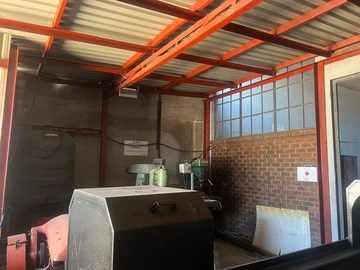 Warehouse & Factory