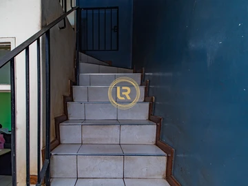 2 Bedroom Flat & Apartment