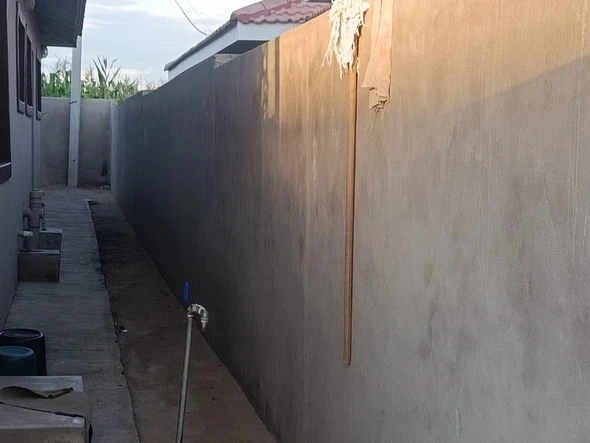 2 Bedroom Flat & Apartment