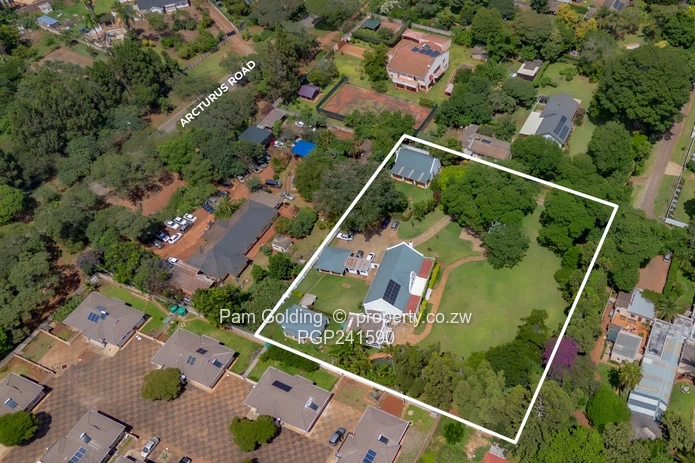 Classic Cape Dutch Architecture in Greendale North / Highlands