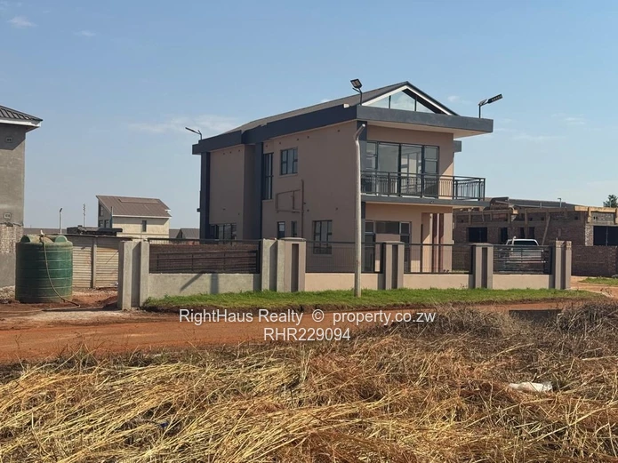Discover luxurious living in this newly built double-story house in Nyeredzi gated community.