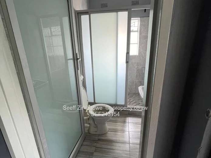 Charming 3-Bedroom Home with Modern Conveniences