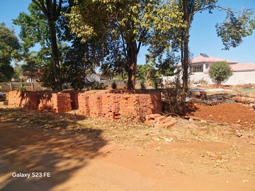 Stands & Residential Land