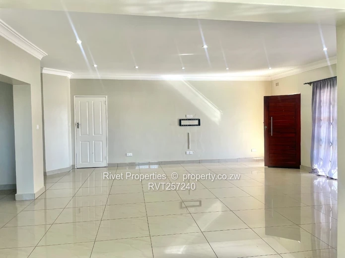 Corner 4BR Manresa Home with Borehole & Modern Kitchen
