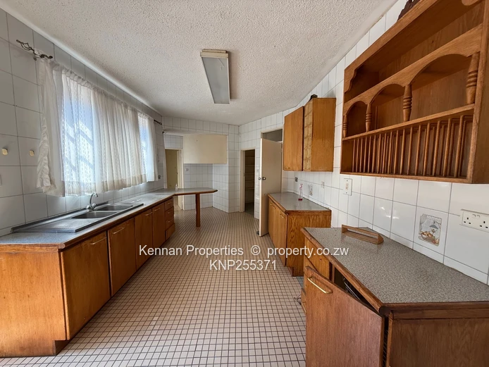 House with panoramic views for rent 