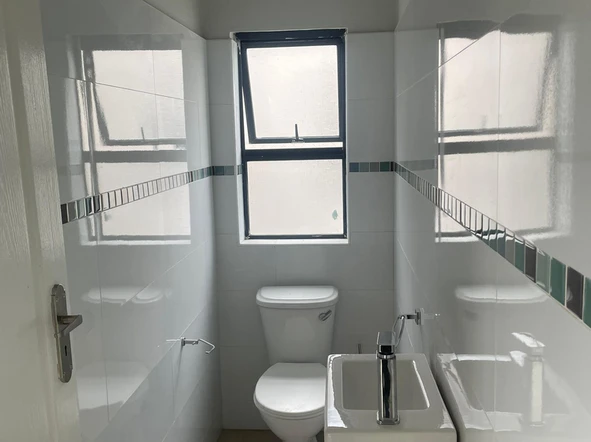 3 Bedroom Flat & Apartment