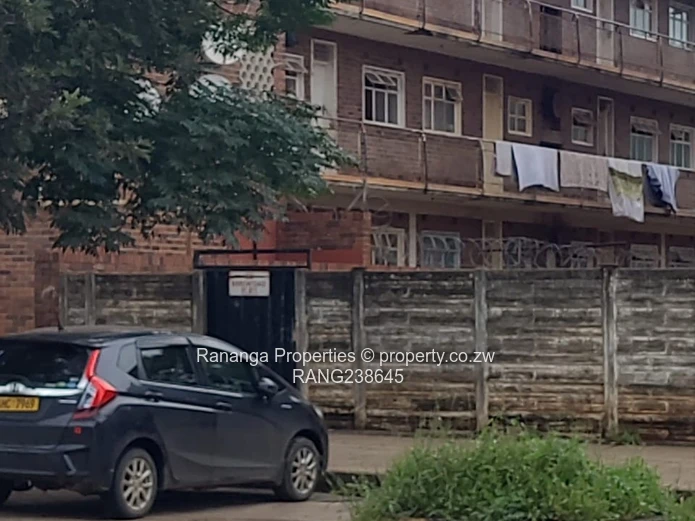 ?? CBD 1-Bedroom Apartment for Sale- Bulawayo