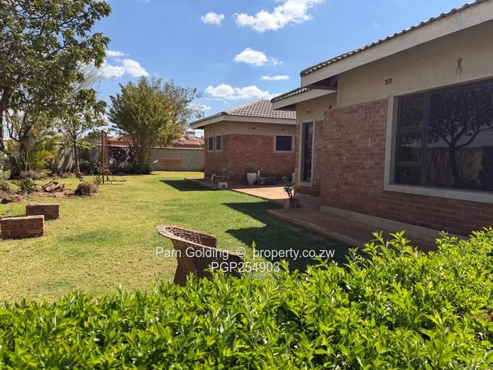 Emhlangeni | 80% Complete + 2-Bed Cottage