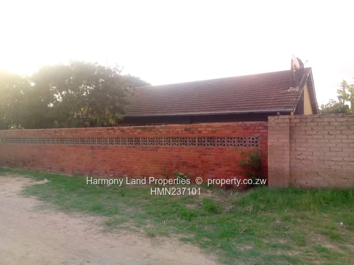 4 Bedroomed House To Let In Chitungwiza - Unit F