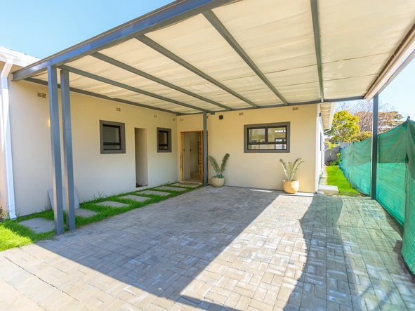 4 Unit Townhouse Complex