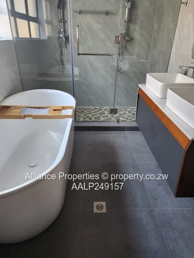 3-Bed Modern Flat— Mount Pleasant