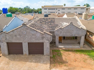 3 Bedroom Flat & Apartment