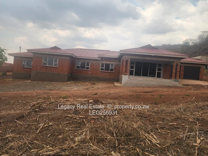 Spacious 4-Bed Brick Home in Bindura, Garage & Verandah