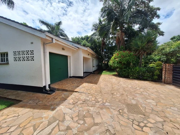 4 Bedroom Garden Flat