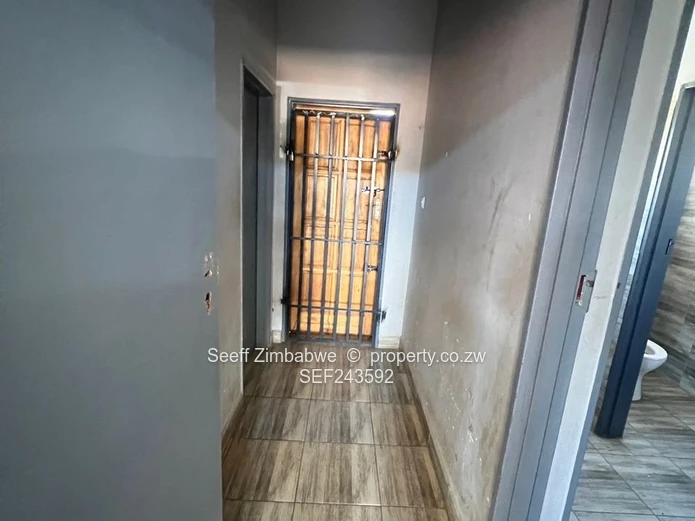 Secure Shop Space Available – Move-In Ready!