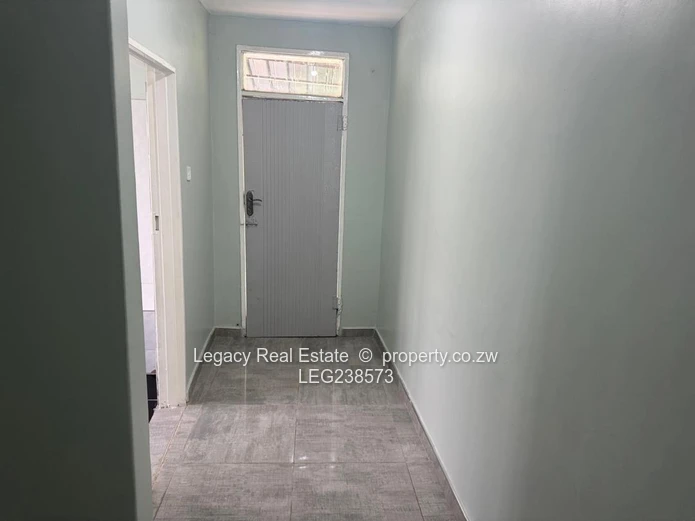 Beautiful 4-Bedroom House To Rent In New Zengeza 5