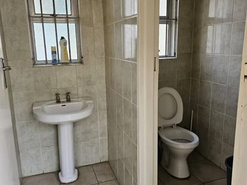 Shop & Retail Property