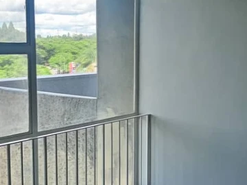 3 Bedroom Flat & Apartment