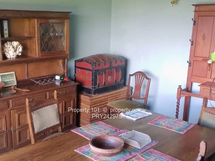 Exquisite Nyanga-MOUNTAIN LIVING FORSALE 120k