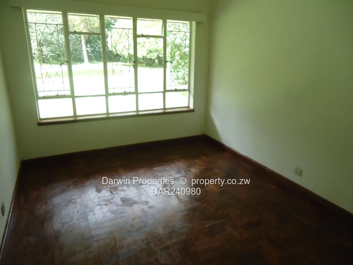 Main Road Frontage - High Visibilty