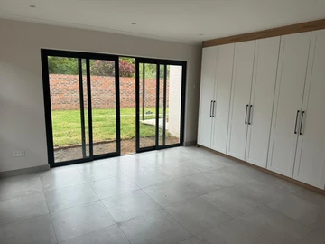 3 Bedroom Garden Flat