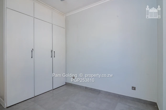 Recently Renovated 3-Bedroom Cluster Colne Valley