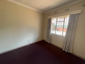2 Bedroom Garden Flat