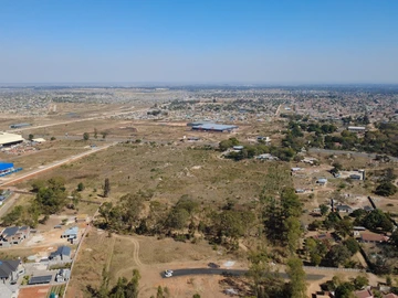 Commercial & Industrial Land