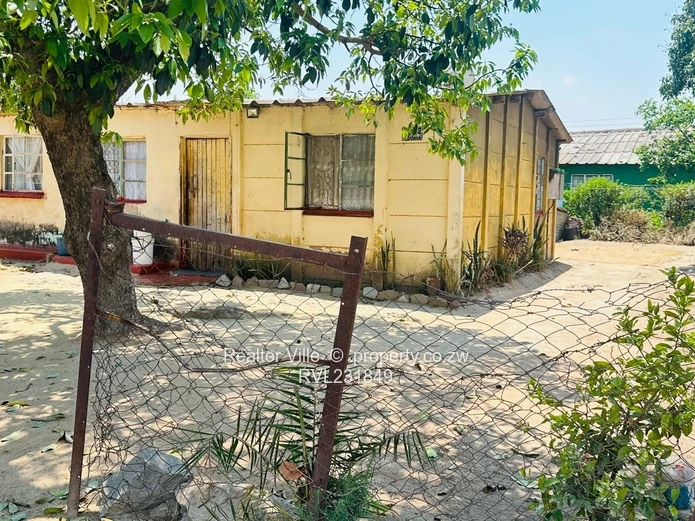 2-bedroom core house in Tafara, Mabvuku