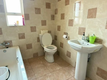 3 Bedroom Cottage