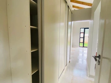 4 Unit Townhouse Complex