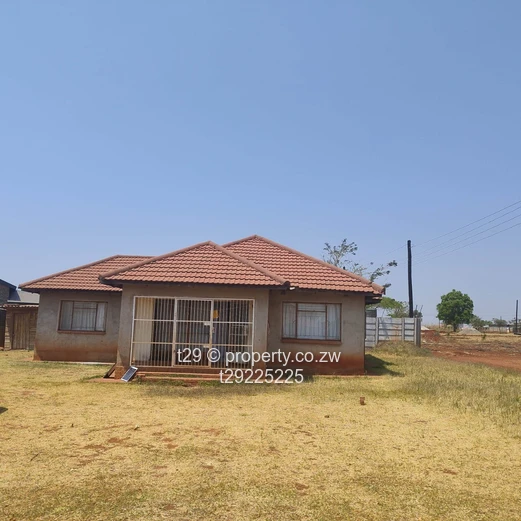 Gletwin Park stand with 3beds cottage Stands For sale