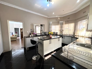 4 Bedroom Townhouse Complex