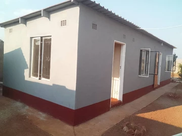 2 Bedroom House