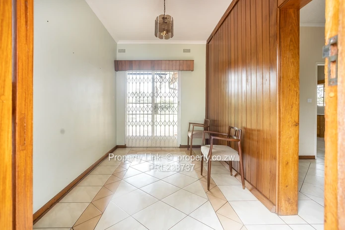 Prime Location - Main Road Frontage (Sole Mandate)