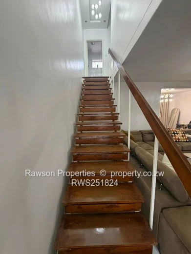 Avondale — 2-Bed Duplex Apartment On King George 