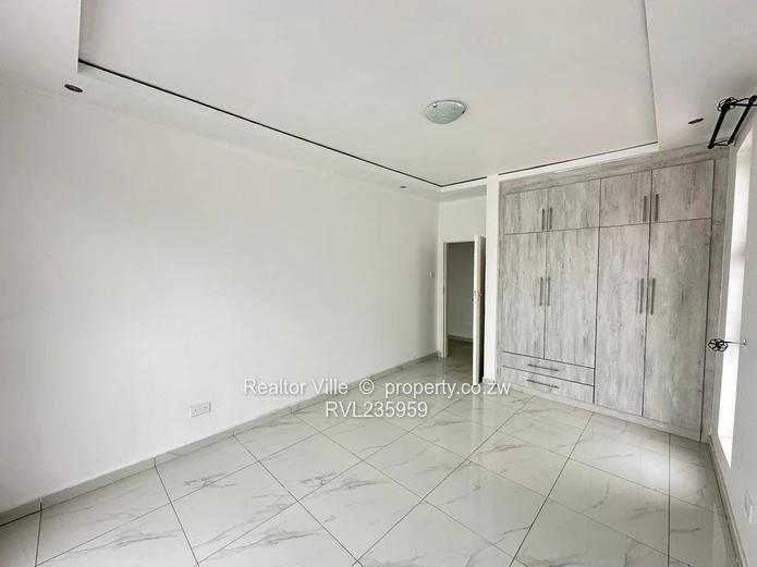 Modern 3-Bed House in The Grange