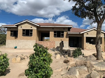Incomplete  4-Bedroom House for Sale in Charlotte Brooke**