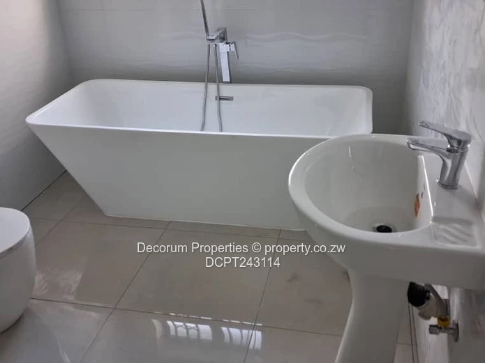 Newly built beautiful home for Rent in Timire Park , Ruwa.