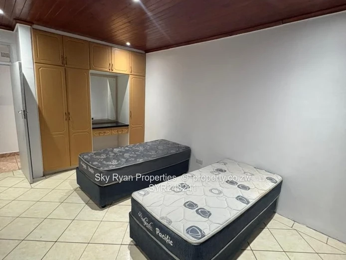 Bluffhill House To Let