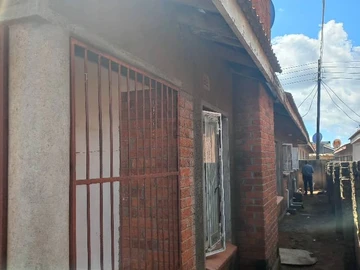 Charming 3-Bedroom Furnished Townhouse in Damofalls